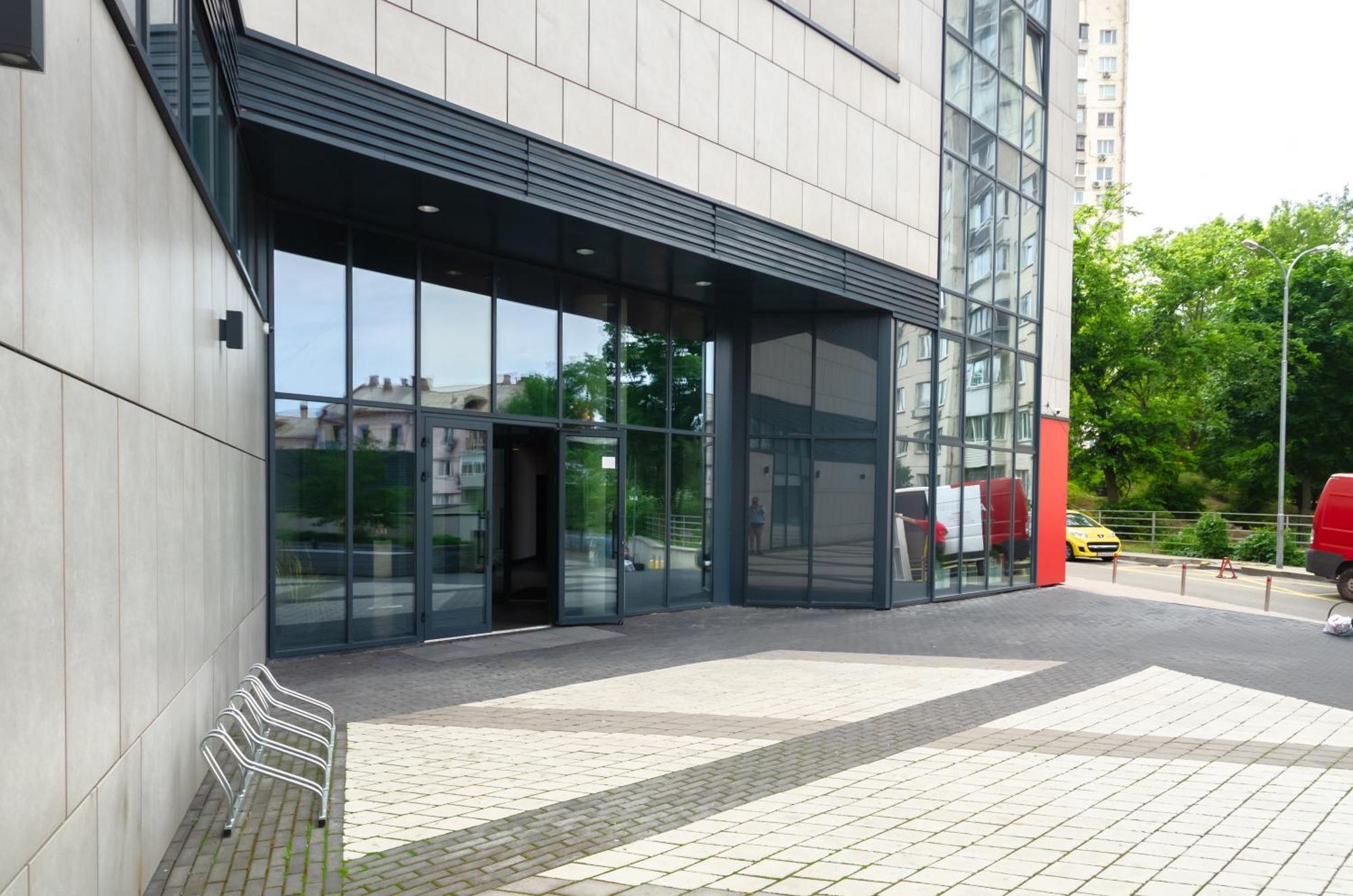 Petrovdom 41B-59B-90B-77B Stunning City View Apartments At Rc Kvartet, Central Railway Station Kyiv Exterior foto