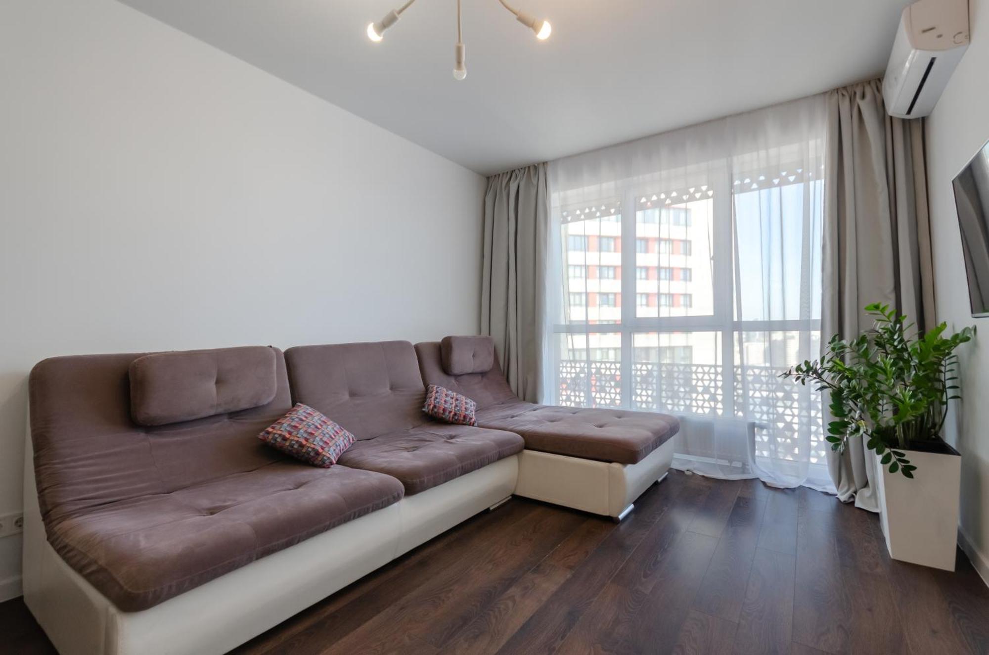 Petrovdom 41B-59B-90B-77B Stunning City View Apartments At Rc Kvartet, Central Railway Station Kyiv Exterior foto
