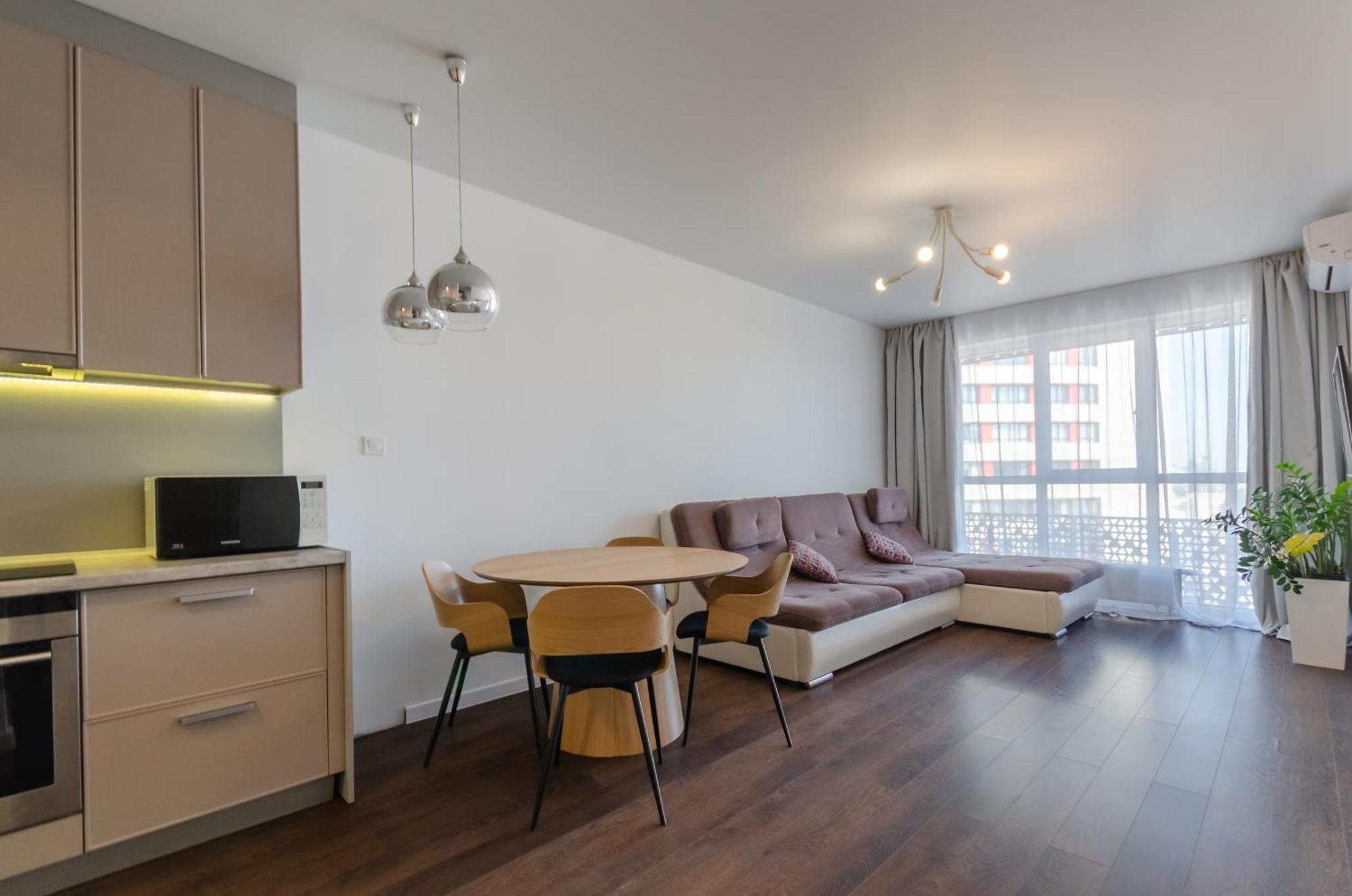 Petrovdom 41B-59B-90B-77B Stunning City View Apartments At Rc Kvartet, Central Railway Station Kyiv Exterior foto