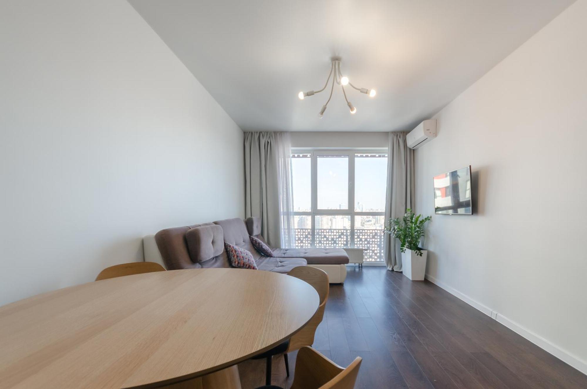Petrovdom 41B-59B-90B-77B Stunning City View Apartments At Rc Kvartet, Central Railway Station Kyiv Exterior foto
